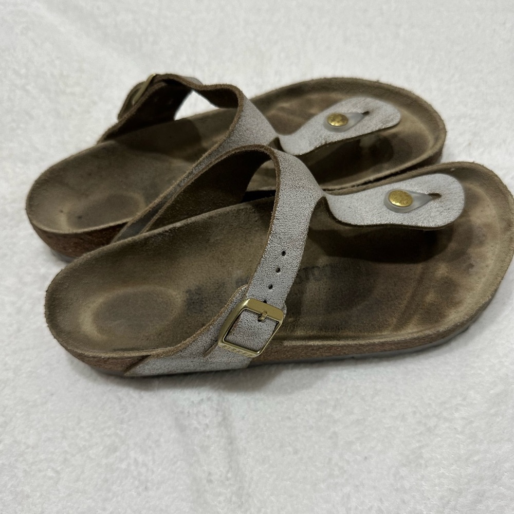 Birkenstock Gizeh Sandals Washed Metallic Silver - Picture 2 of 7